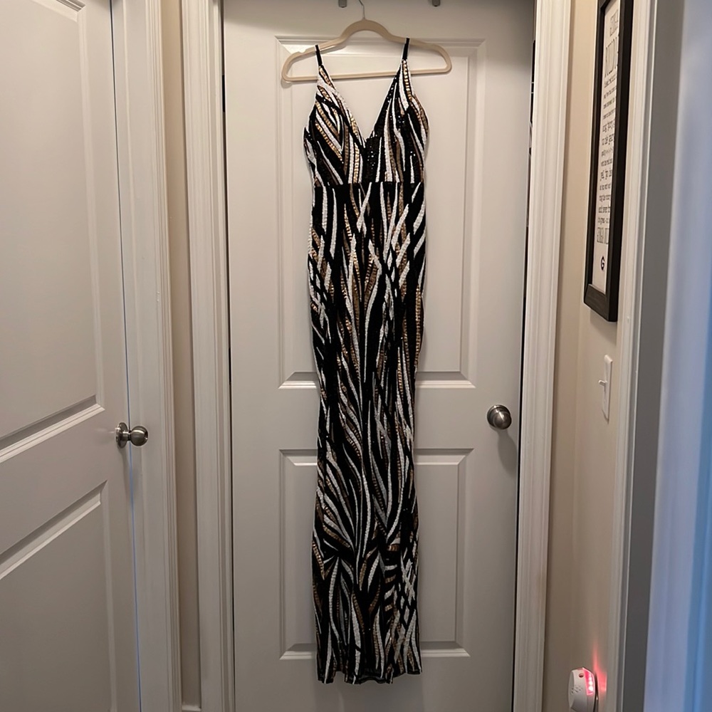 These Three Boutique L’Atiste by Amy beaded fitted formal dress